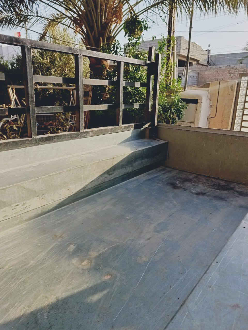 بيك اب نيسان(شبوط) 
موديل 2002
رقم بغداد 
للاستفسار ***********
