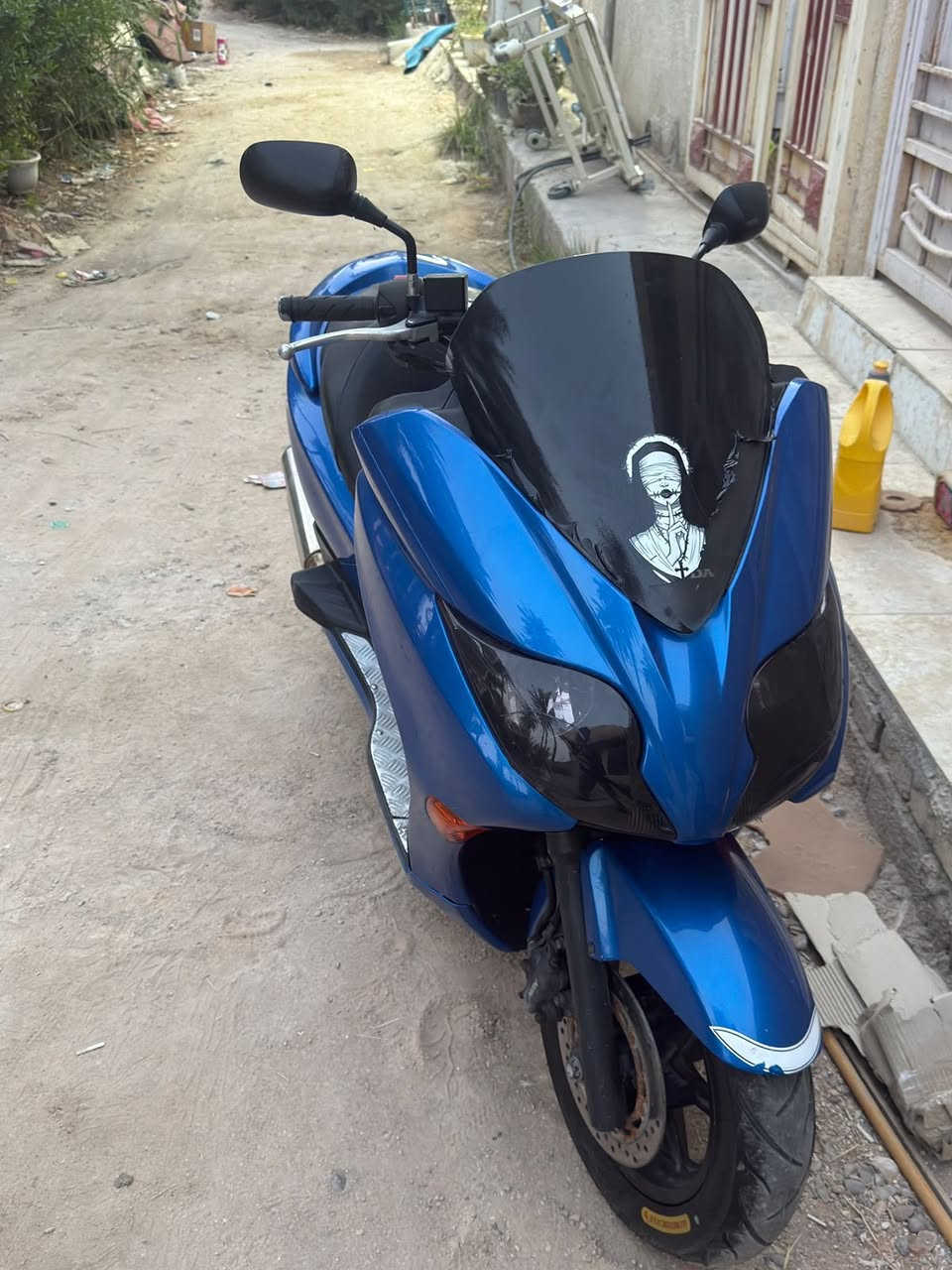 فورزه 0.10 لون چويتي الدراجه حلوه او ناعمه مرتبه ك لون او كمكينه او ماشيه شي قليل 39الف بس الدراجه مكينه بلاديه مبدله فقط واشر گاسگيت والباقي كوله مكفول السعر 1450 وبيه شي يصيط جداً مكانه البوبيات عامود 50 
***********
