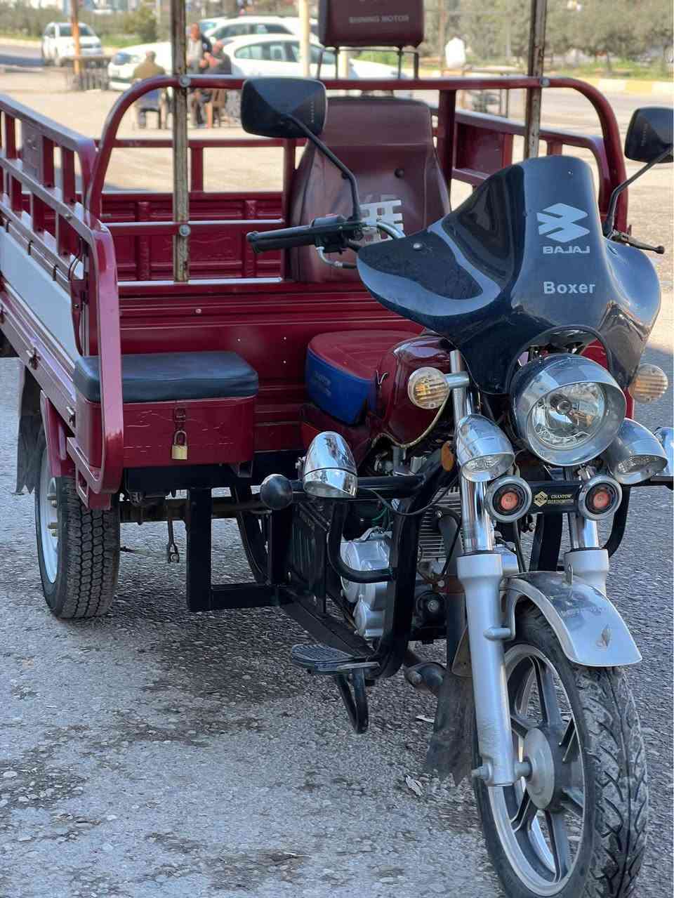 ماتۆڕ سێ تایە جانپاوە مەنەفێست ساڵێکو شەش مانگە بە سفری دەرم هێناوە زۆر پاک ماوەتەوە  دینار مەسرەفی تێدا نیە گێڕ مەکینە هەمو و شتی بە شەرت زۆر کەم با کار هاتوە ماندو نیە زۆر پاکو  جوان ماوەتەوە 
١٣ گەڵاو مەجالەکی برایانە أربيل, العراق


**إذا كنت صاحب هذا الإعلان وتريد حذفه لأي سبب، رجاءا أرسل رسالة إلى الدعم الفني**