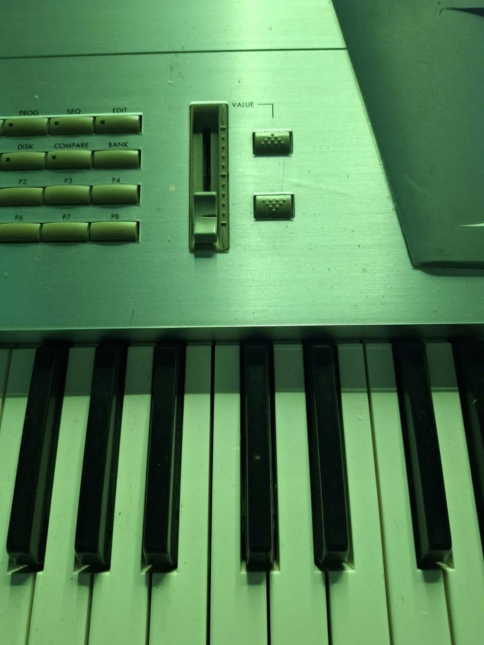 ترينتي V3 نضيف شغال كله مابي اي خلل موس بورد اورجنا سامبلر ياباني يحتوي على برنامج احترافي السعر 1800 دولار قابل للتفاوض للاستفسار التواصل ***********
