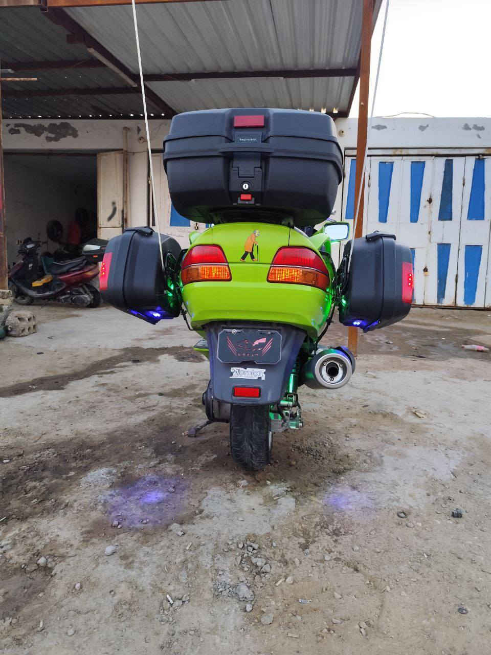 السلام عليكم
سكاي ويف للبيع مكفوله كير ومكينه وتخم تاير جديد 
الدراجه خير من الله سبب اللبيع محتاج  
السعر ب17$.
مكانه الدوانيه قضاء السدير 
رقم ***********
