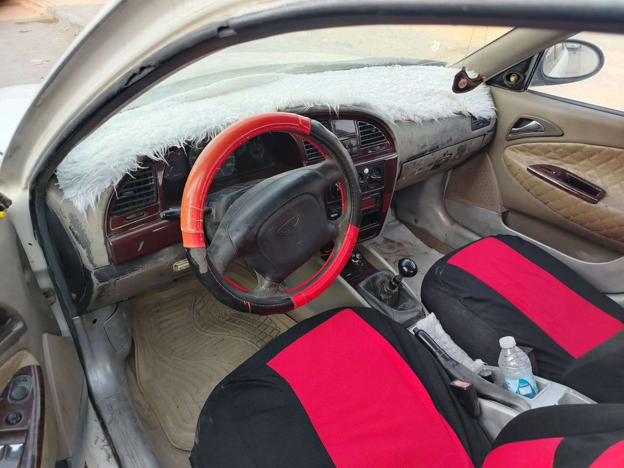 السلام عليكم دايو نوبره 2001 خليجي هزه جديده  سياره خير من الله كبل لشارع شرط نكره سلف اصبح
تبريدشغال ترايك شهر اريد مراوس حسب القناعه افيو اوبتره  كورله اي سياره ياباني مكينه زغيره 
اسياره معروضه 35 نجف وراعيهه يمي ***********
