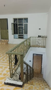 قرب مرطبات البانده • ١٠٠م • ٤غرف
