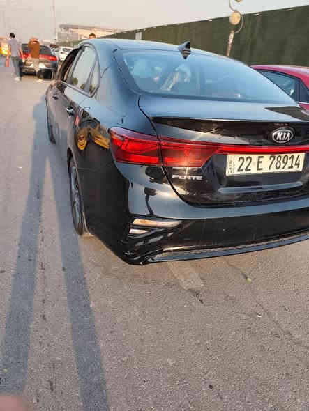 كيا فورتي 2021 – وارد أمريكا
لون أسود
ضربة: جاملغ يمـنه + بنيد صفحة يمينه
الباقي كفالة عام – ليبل واحد
السيارة نظيفة وكلها بلادي

المواصفات:
• رادارات
• حساسات
• كاميرا خلفية
• شاشة
• تحكم ستيرن جهتين

السعر: 130 وبيه مجال
المكان: بغداد – الشعب

للتواصل:
📞 ***********
📞 رقم أربيل + وكال +شرط تحويل
