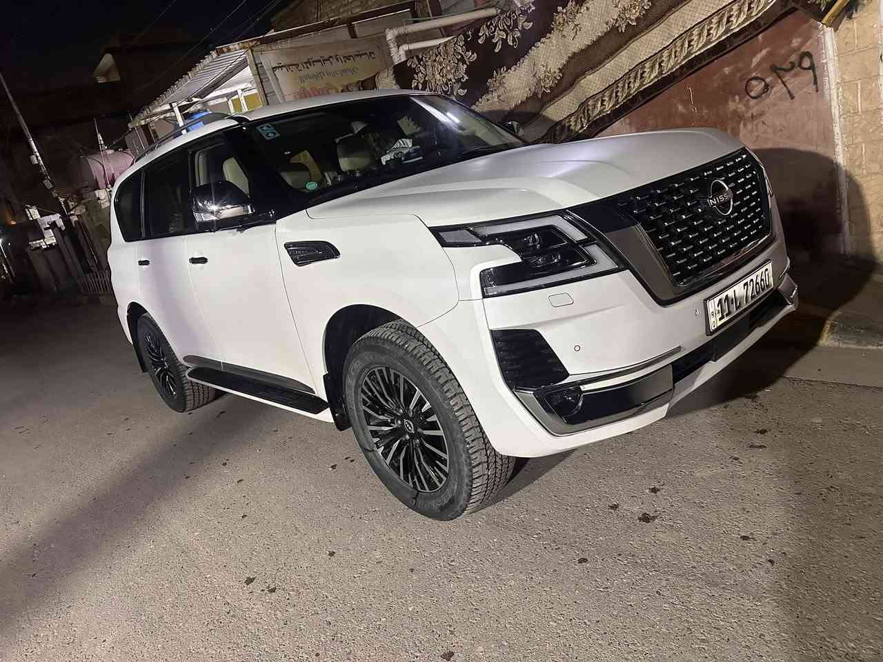 نيسان باترول بلاتينيوم
جديدة 
ماشيه 12 الف
بحالة الوكالة
مغلفة بي بي اف طافي
مكفوله كفالة عامة
كشر
كير
محرك
تبريد

السعر 50$
وبيها مجال حگ الجية
للتواصل
***********
