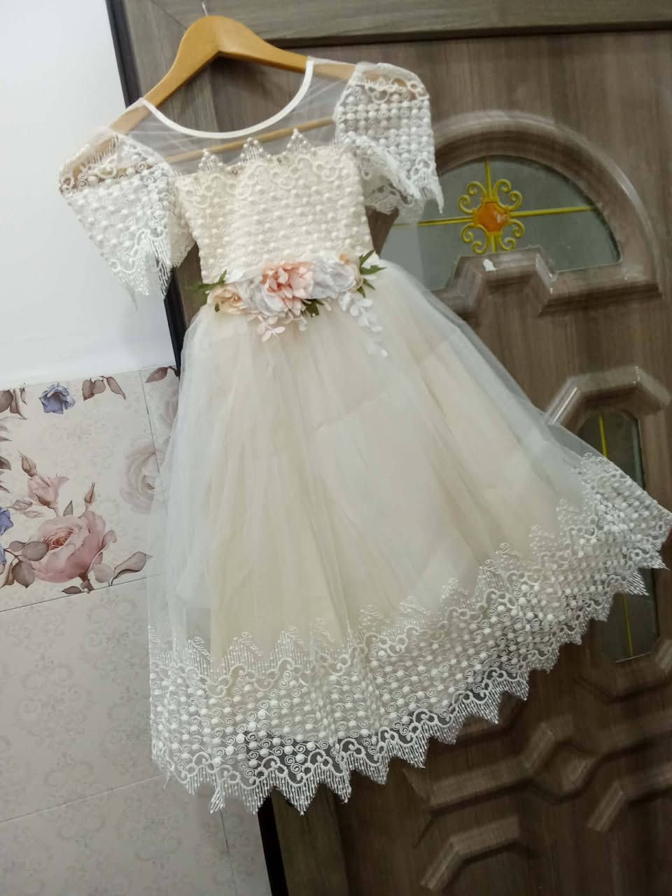 بدلات ايلبسن 8سنوات او9 سنوات ملبوسات كل وحده مره وحده الورديه من جوه شويه مشكوكه سحكو عليه بلقاعه الوحده عله 10 تلاف مكانهن حي العباس


**إذا كنت صاحب هذا الإعلان وتريد حذفه لأي سبب، رجاءا أرسل رسالة إلى الدعم الفني**