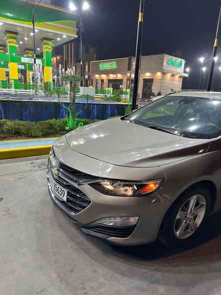 السلام عليكم ،ماليبو 2023 رقم بغداد باسمي 
المواصفات: رادار امامي وحساسات خلفيه ،نقطه عميه ،قطعتين تبريد ،تدفئه كشنات 

مواصفات lt السعر 130 وبيها مجال

السياره بيها 3 قطع صبغ ( البنيد والجاملغ وباب السايق )

السياره مكفوله من الكص 

ماشيه 68 الف وقابل للزياده 

السياره اني الي استوردتها ومصروف عليها وجاهزه من كلشي 

مكان السياره بغداد الرقم ***********
