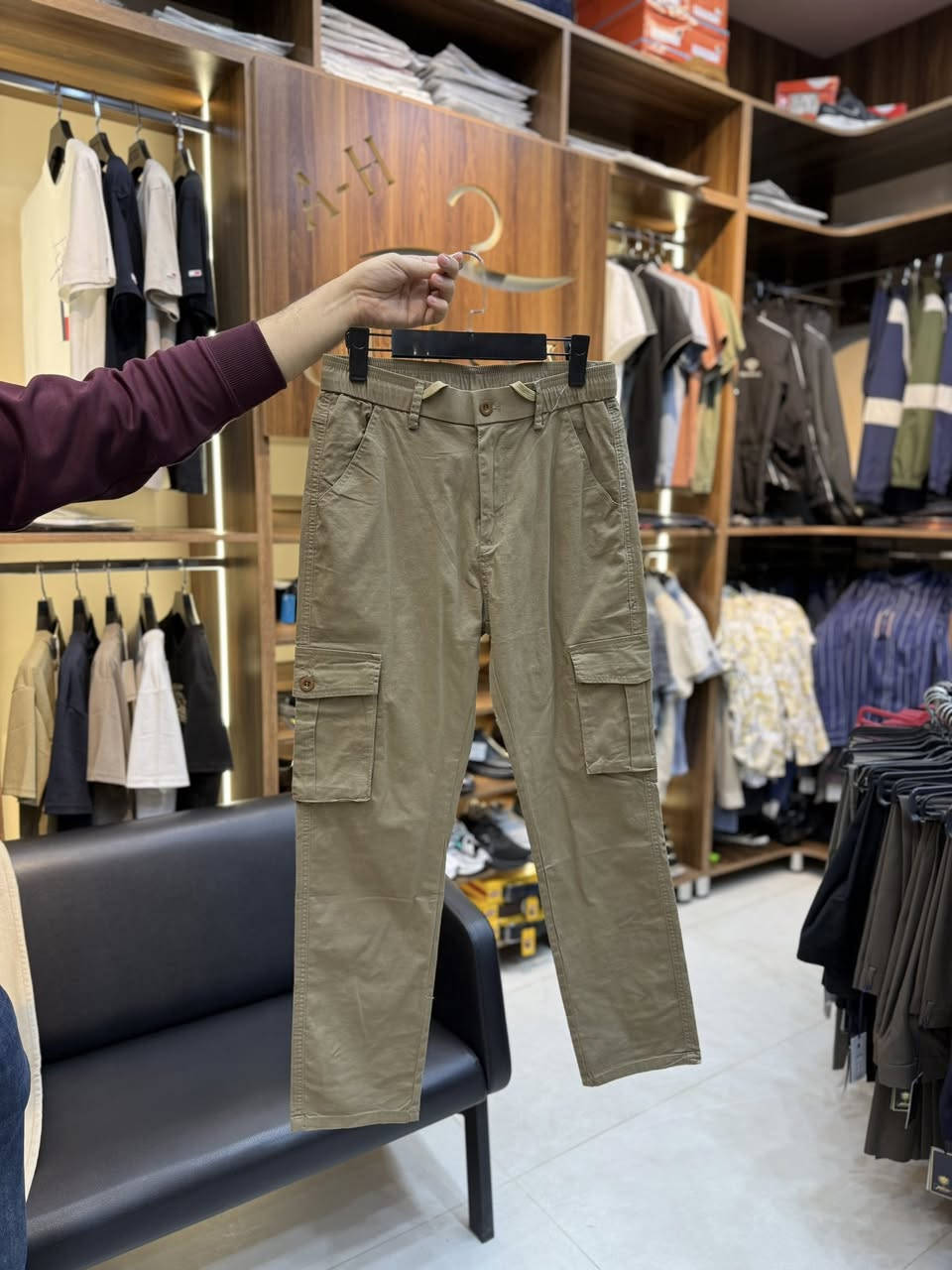 CLASSY
كوماندو قماش قطني اصلي
القياسات 32-42
العنوان طوز خورماتو الفلكة


**إذا كنت صاحب هذا الإعلان وتريد حذفه لأي سبب، رجاءا أرسل رسالة إلى الدعم الفني**