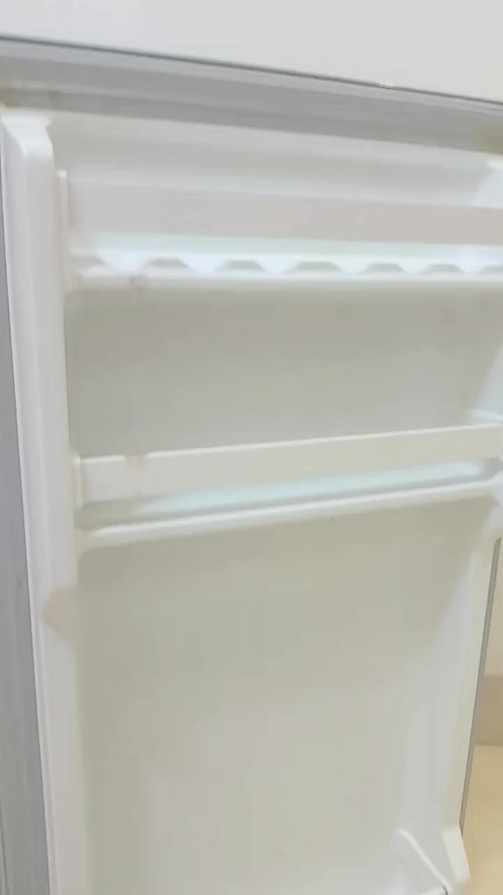 ثلاجه وبلازما للبيع نظيفات مشتغلات قليل


**إذا كنت صاحب هذا الإعلان وتريد حذفه لأي سبب، رجاءا أرسل رسالة إلى الدعم الفني**