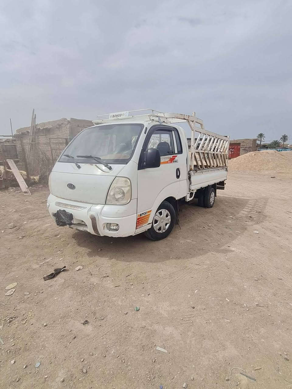 السلام عليكم للبيع كيا موديل 11 رقم واسط سنويه 28 مداور ثاني يوم    كير مكينه اكسل مكفولات مكانها بابل الشوملي *********** سعر 95 وبها مج
