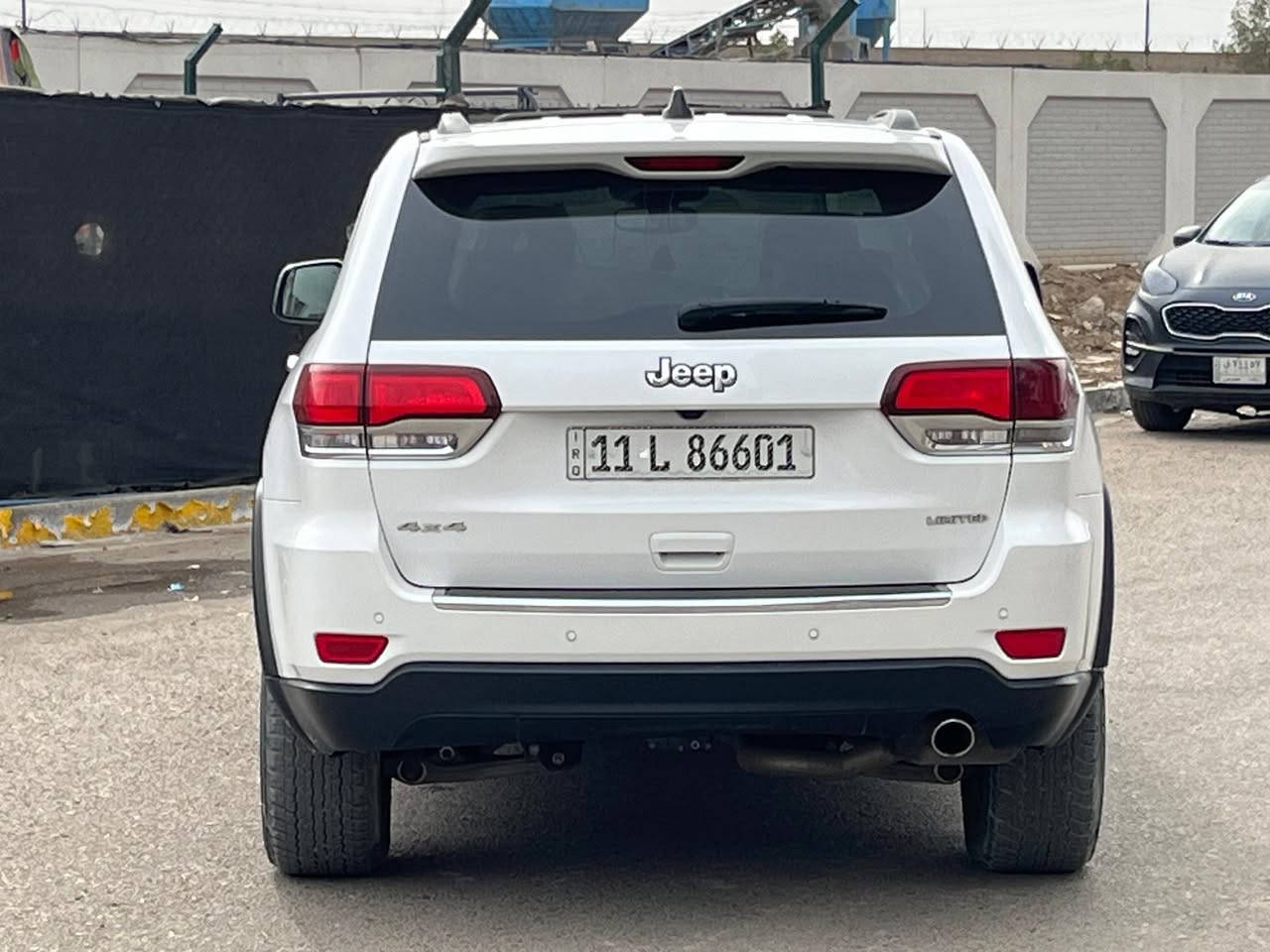 السلام عليكم
جيب كراند شيروكي. لمتد   مديل 2020

وارد  حادث سطحي حلو باب وجاملغ السايق  بدون دواخل شاصي ولغد مكفول  الايرباك البرده طاك والباقي كفاله  كير مكينه  كفالة  

مواصفات 

فتحه

توقف ذاتي 

كشنات وستيرن تدفئة

اوتو ستوب 

صندوق كهربائي

ماشيه 63

4*4

رادار جانبي نقطه عمياء 

مكاني بغداد 

السعر 235. وبيها مجال 

***********
