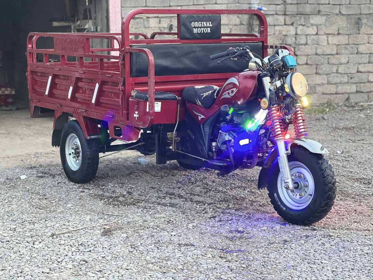 السلام عليكم ستوتةللبيع محرك 200 للستفستار ***********
