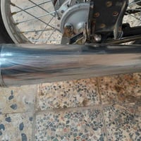 سماعات سيارة • صوت مو عالي • للبيع