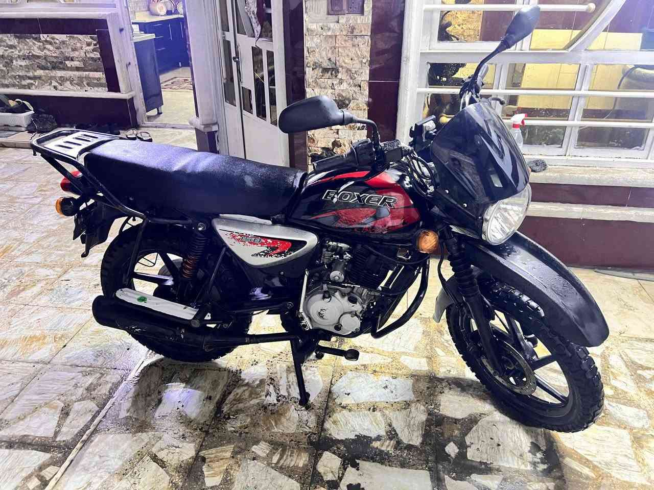 السلام عليكم بوكسر جبلي موديل 2023 مجفتة تجفيت شركة قبل 6 اشهر الدراجة كاملة مكملة من اي نقص سنوية بسمي تحويل ثان يوم ***********
