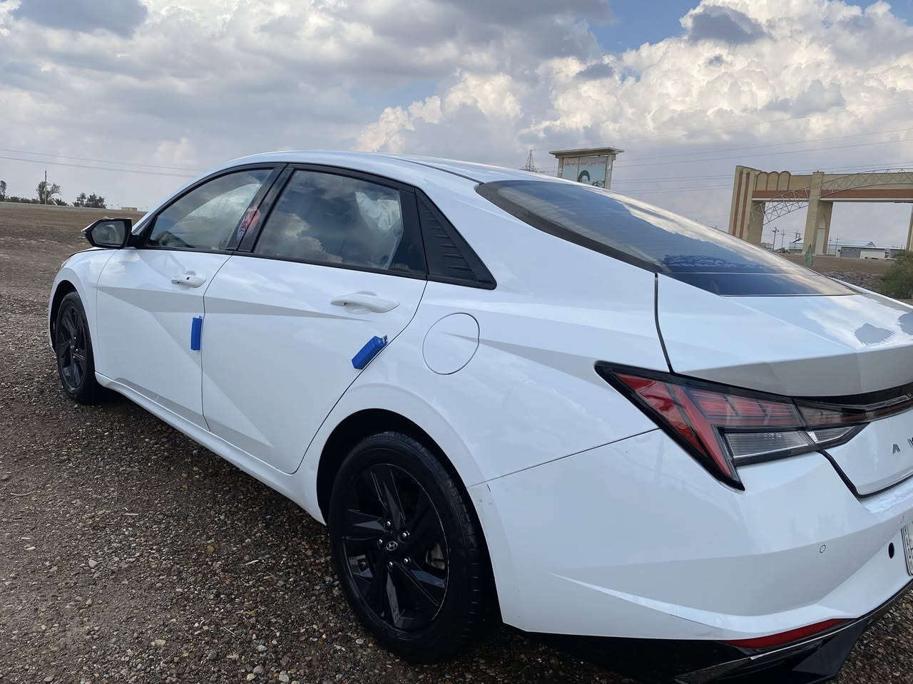 سلام عليكم النترا أفانتي موديل ٢٠٢١ بيها ٣ قطع رش من الخارج السونار مرفق مع الصور رقم ميسان محرك ١٦٠٠ تيربو المرغوب محركها فول السياره جديده كلش فول مواصفات عدا التنته السعر ١٤٥ وبيها مجال الاتصال ***********
