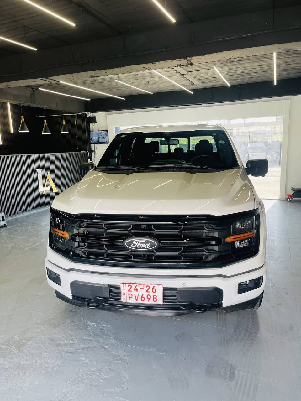 فورت XLT  F150
مكينه5.0 8V تنفس طبيعي مرغوب
24 الف ماشي
فور ويل 4.4   كير طياره كيج الكتروني 
شاشه جبير 5 كامرات تشغيل عن بعد رادار جانبي رادار امامي حساس امامي وخلفي سيارف فول عده بانروما
بي جاملغين كدام صبغ وشبرين جاملغ خلفي 
باب سكن تبديل شركه صور حادث بل منشور 
حتا سونار موجود بي
بدون دواخل ارباك بس برده طاك
مكان سياره اربيل 
سعر مناسب 
مكان سياره اربيل 
سياره كاتي ترقم شمالي اربيل سليمانيا ودهوك
*********** بي واتساب
