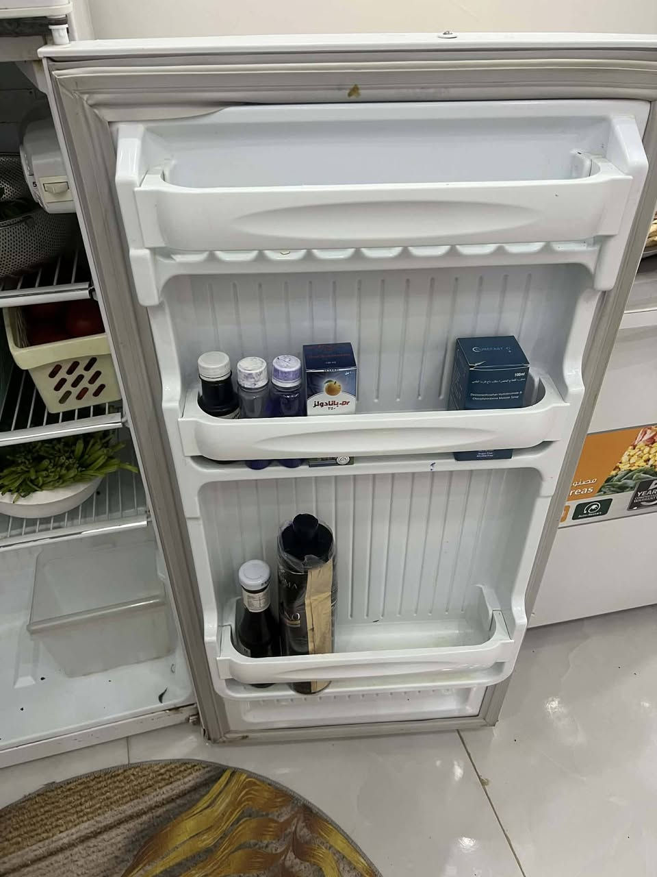 ثلاجه حجم 16 كبيره نضيفه شرط الفحص والتجميد 
سعر 160 الف بيه مجال بسيط
رفاعي شارع لاطفاء ،


**إذا كنت صاحب هذا الإعلان وتريد حذفه لأي سبب، رجاءا أرسل رسالة إلى الدعم الفني**