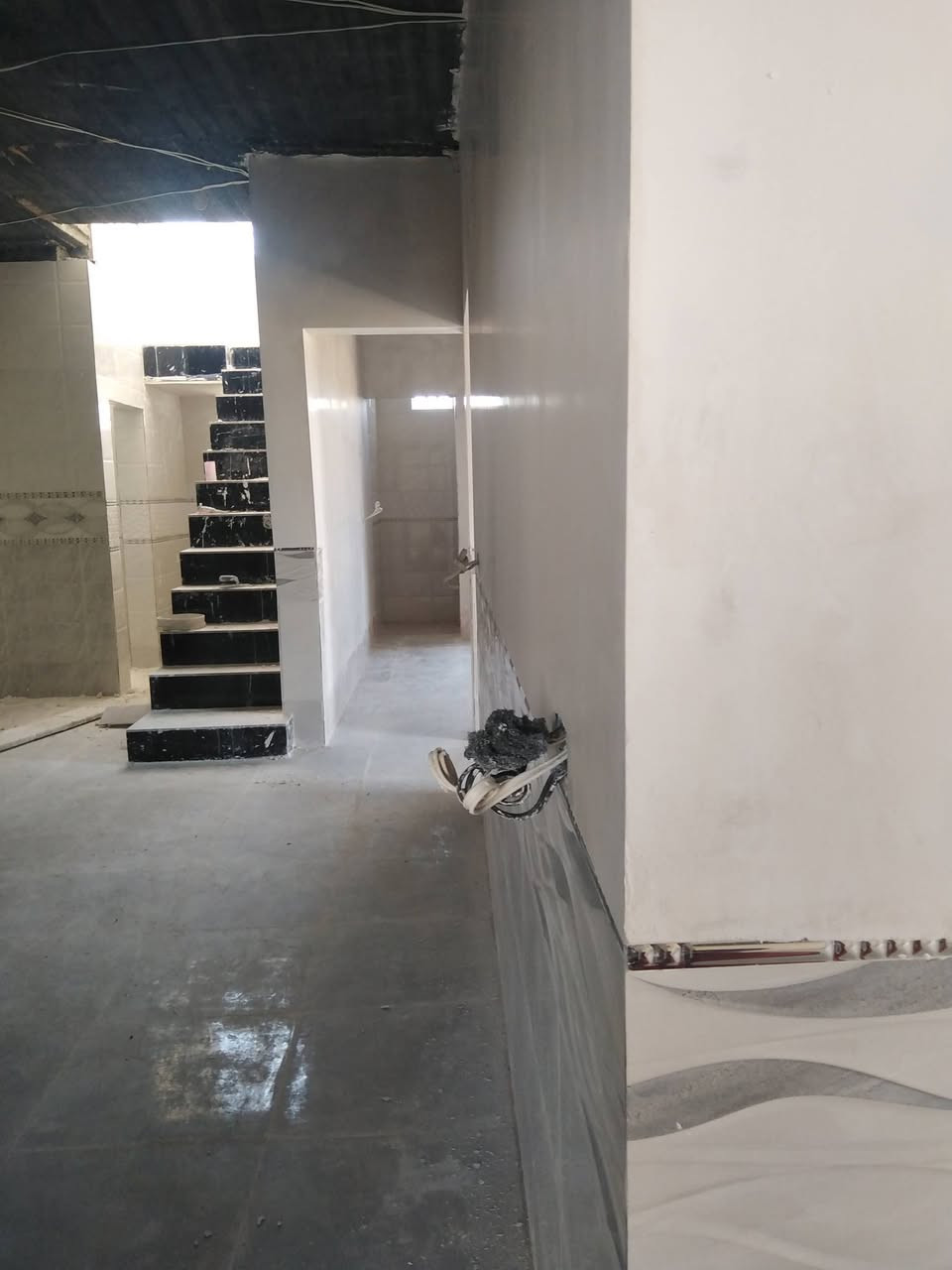 كادر لباخ جص من الموصل شغل عل مسطرة البيت يطول ٣إيام المبيت ابنفس البيت النشتغلو التزام بالموعد وأتقان بالعمل مواصفات العمل حسب الطلب تنعيم جام وصور كدام العين شتغلت بالسكنية وحي العسكري وبعاجة واجميلة متفرق حالين ومن الله التوفيق و***********واتساب ***********
