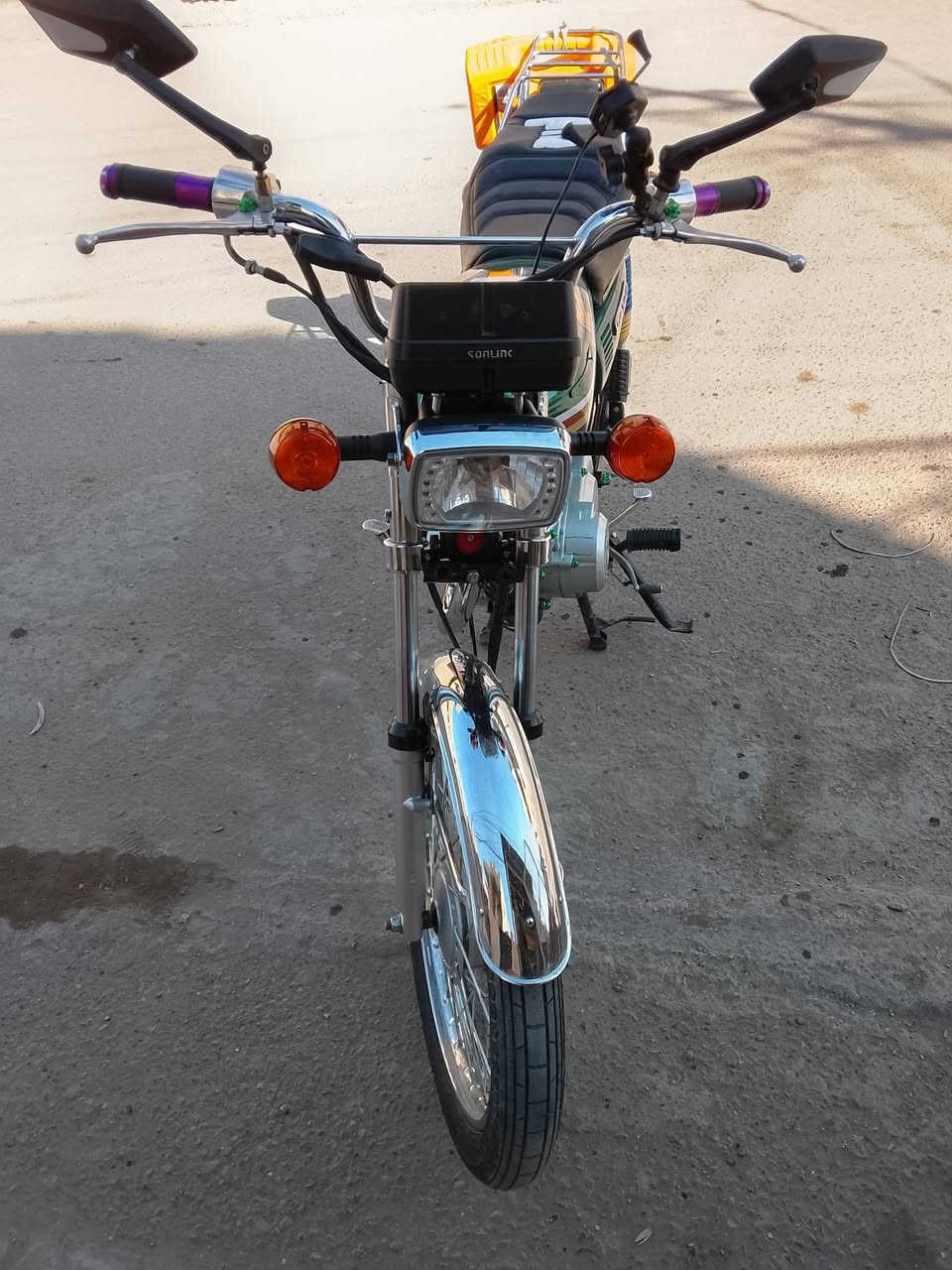 السلام عليكم سونك اصلي 25 4كير ماشية 7000 مصارلهة شهر اشاير بوكسر كشن تفصال تانكي هوندة اصلي حاطلهة نشرة داخلية تخبل ولباقي لبلاد مالتهة 1. 2. تعلك شرط مضمونة كفالة عامة مكان بغداد الدورة ابو دشير سعر 750 دراجة مال كراب مال كشخة اني مغاسلهة وحلوة بالصور بانزين كلة محسن دهن امزويل الاصلي كل اسبوعين زيرو بعدهة وكالة *********** وللمراوس بنامة 25 أو 5كير 25 راس براس للعلم ما امسح لمنشور آلة تنباع أو تتراوس
