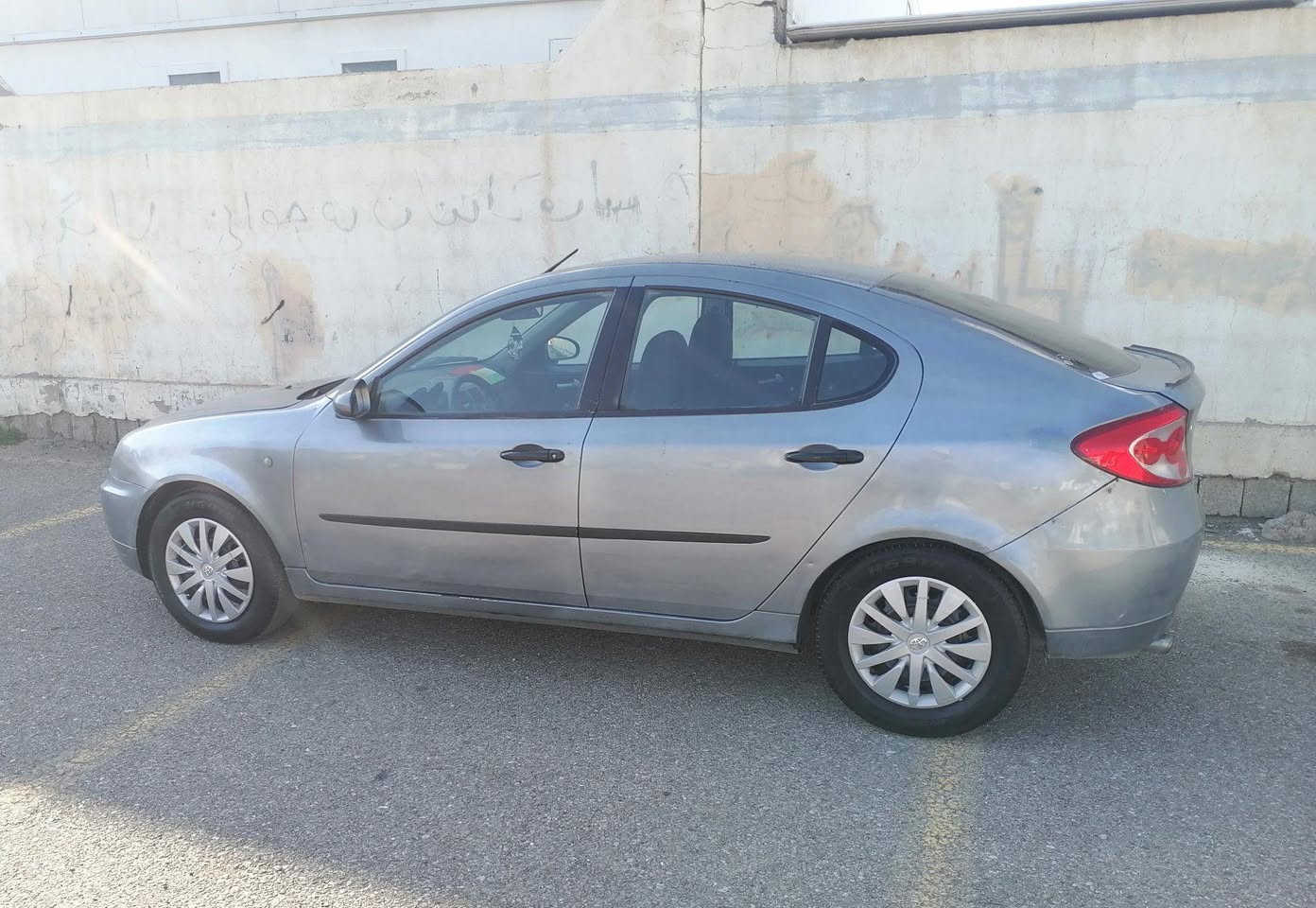 بسم اللە الرحمن الرحیم
پڕۆتۆن ٢٠٠٩ عادی تە برید جام کارە با  شاشە ئایپاد مە کینە گە ورە گێڕوو مە کینە بە شە رتی فیتەر و تەقە و ڕە و کارە بای هە مو گیانی بە شە ر ت
پێشو دوای کە پسە حیزام بۆ یاخە بێ لێ دراوی  سە یارە کە 
لە سلێمانیم
نرخ ٣٩ معا مە لە
*********** السليمانية, العراق
