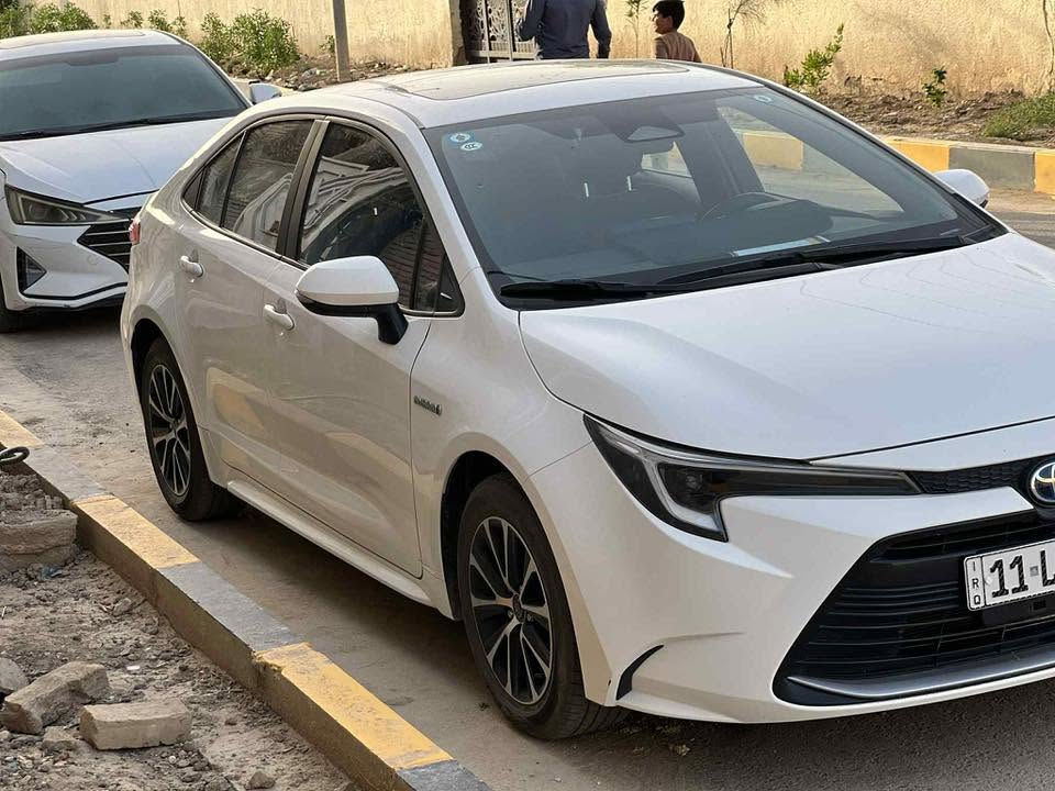للبيع كورلا هايبرد الشكل الأمريكي
موديل 2024
عداد المشي 30 حقيقي
السياره كفاله عامه من الشخط والضربه والصبغ
الموصفات
سلايد روف 
داخل اسود
حمالات 
رادار امامي تحديد مسار 
اوتو هولد
حساسات خلفيه
كاميرا دواره
اشاير بلمريء
كشن عادي
انضمه قياده 
بصمه عدد 2
قطعتين تبريد 
شاشه جبيره تدعم ابل كار بلي 
وباقي المواصفات معروفه 
يوجد حادث بسيط قبل يومين كما موضح بالصوره

مكان سياره ذي قار
رقم سياره بغداد 
السياره حره باسمي 
رقم صاحب السياره
***********   واتساب
