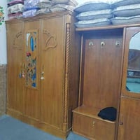 خشاب مستعمل • ٤ قطع • الديوانية قضاء السنيه