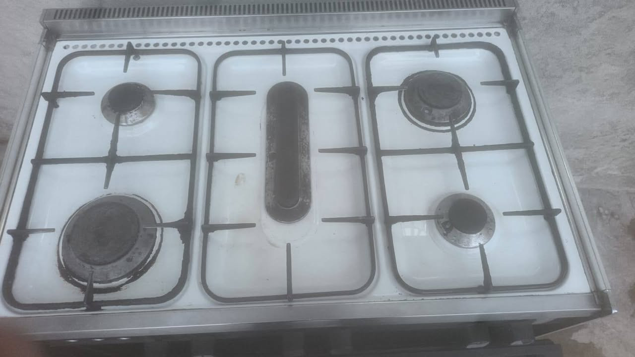 طباخ عشتار للبيع شرط شغال
اب 60االف 
***********
