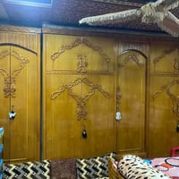 غرفه صاج ثقيل نضيفا ٩٠ بل ميه صاج تكمه ٩٠٠ وبيها مجال بصيط 07512434479