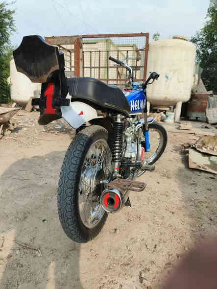 سلام عليكم دراجة للبيع شاصي 20 نامه وتعمير 25 مكفولة السعر 750 وبيهة مجال الرقم ***********
