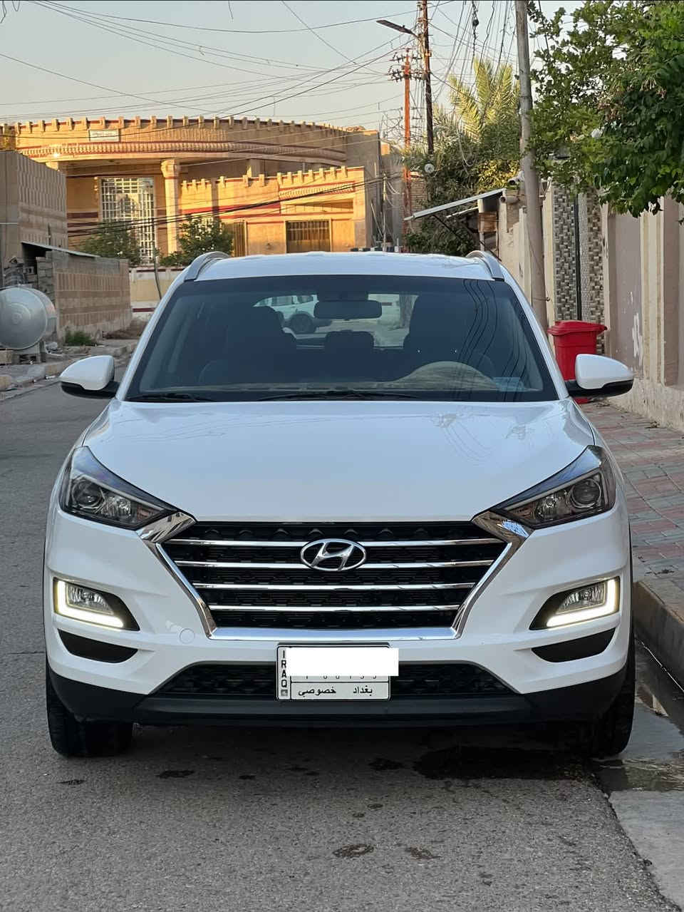 توسان موديل2020
خليجي
مكفولة كفالة عامة
فول موصفات 
بصمة 
كراسي كهرباء
محرك 2000
ماشية 85 الف
رقم بغداد
تحويل ثاني يوم
مكاني الرمادي
السعر /20 الف دولار
الرقم /***********
