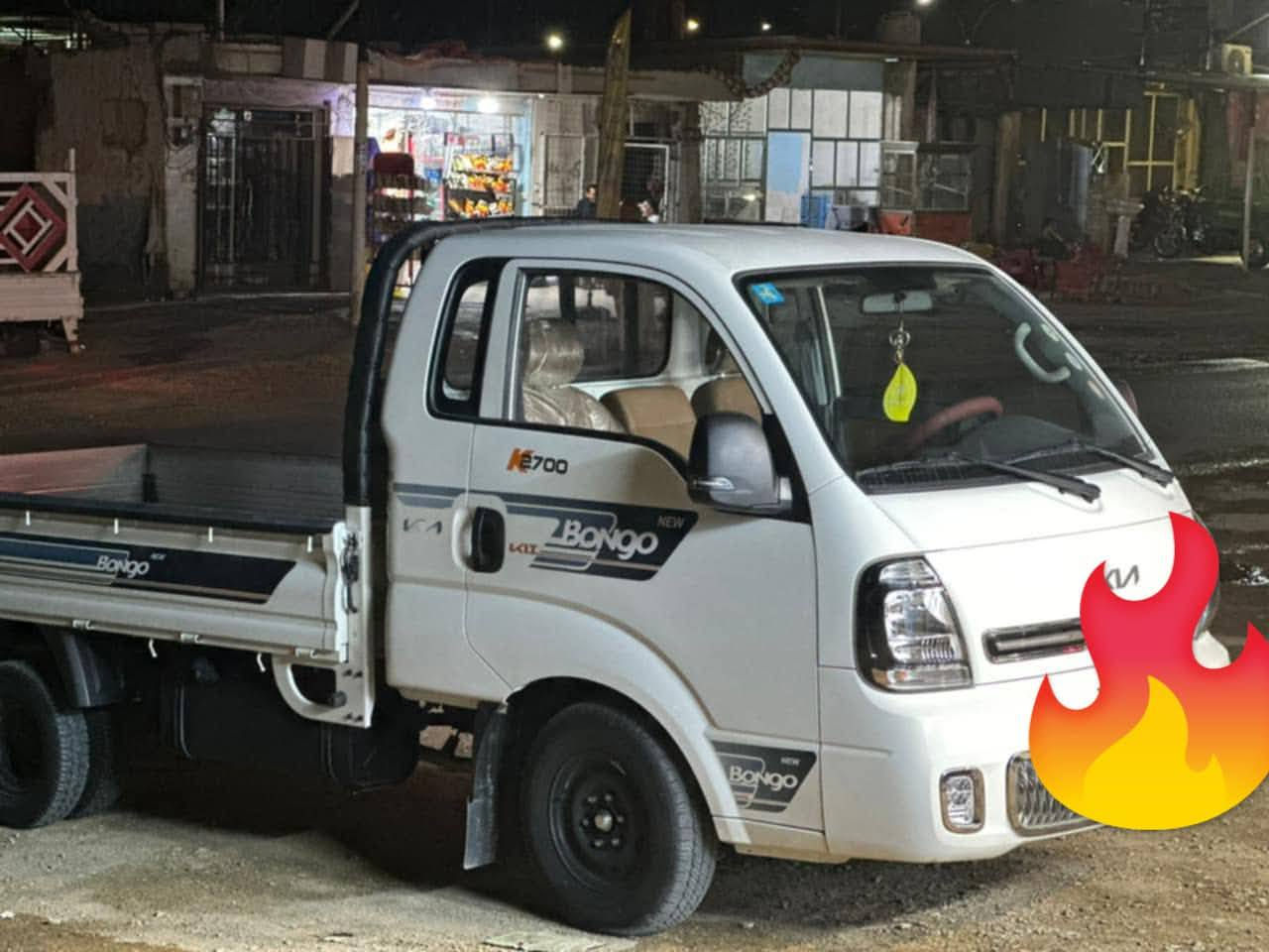 كيا 2023 رقم كربلاء سيارة ماشيه 50 الف وضع زيرو السعر 149 وبيه مجال مكانه كربلاء  الهاتف ***********
