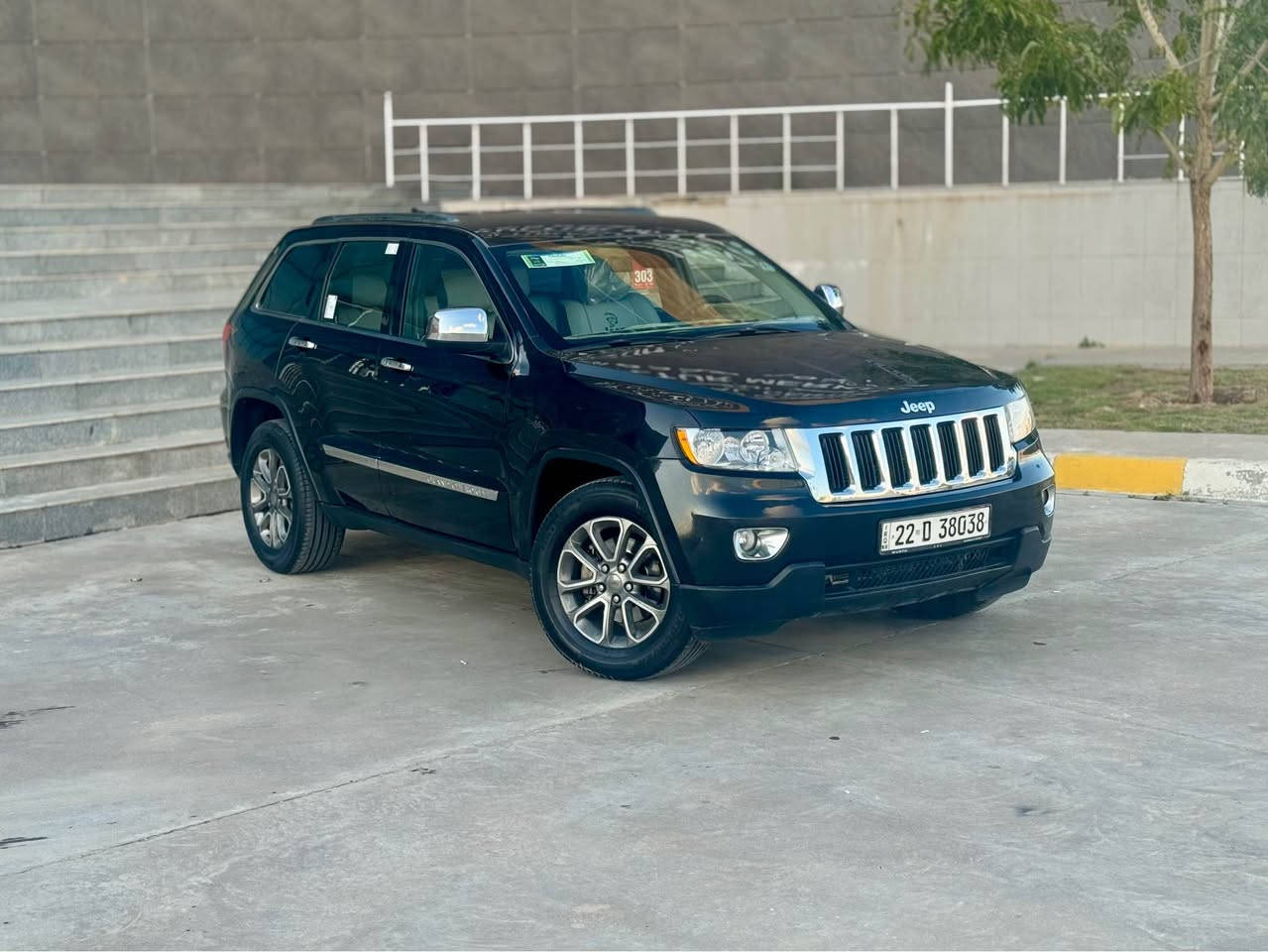 جيب لاريدو موديل ٢٠١١ 

سعرااا ١٣٧ و مجال قليل 

مكااااان كركوك اسكاان

سيارة بي جاملغ امامي صبغ بدون دواخل بدون ايرباك 
مواصفات فول بس بدون فتحة يعني كير اوتو و عادي 
حساسات خلفي و شاشة و كاميرة و تبريد مركزي 
كشنات جلد و كشنات كهرباي و  فوليوم  
كير و محرك بشرط بدون صوت و بخار و صرف 
سنوية و هزة و ژينكة كلهم جديد بشرط وكالة و تحويل 

***********  اسياسيل 
*********** كورةك كركوك, العراق
