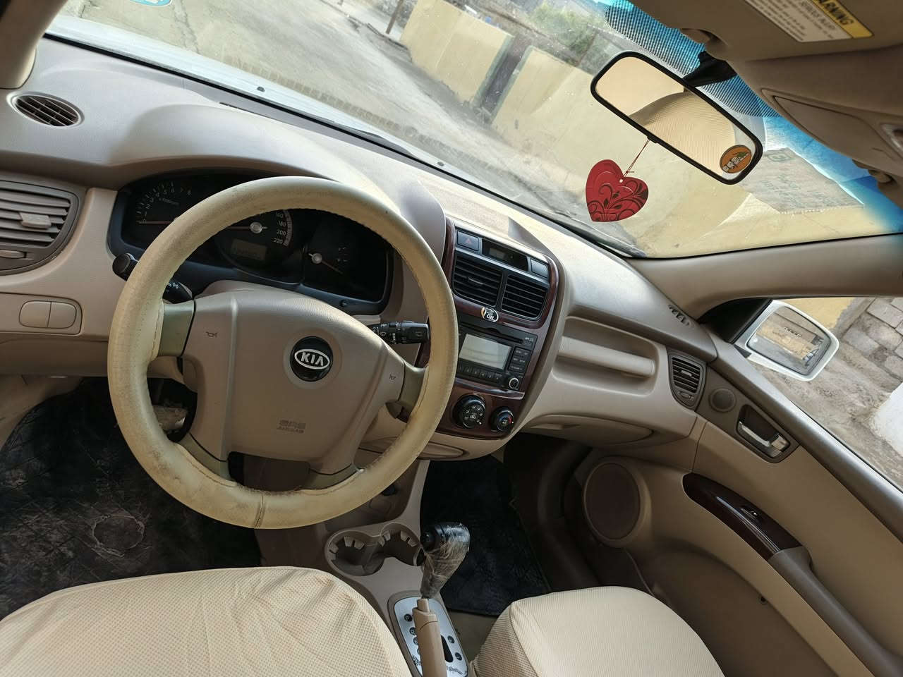 كيا سبورتج 2010 بدون صبغ سياره جاهزه 
مكاني كركوك بيع أو مراوس هم يرهم رقم دولي بطاقه بانزين 
السعر 122 
للاستفسار ***********
