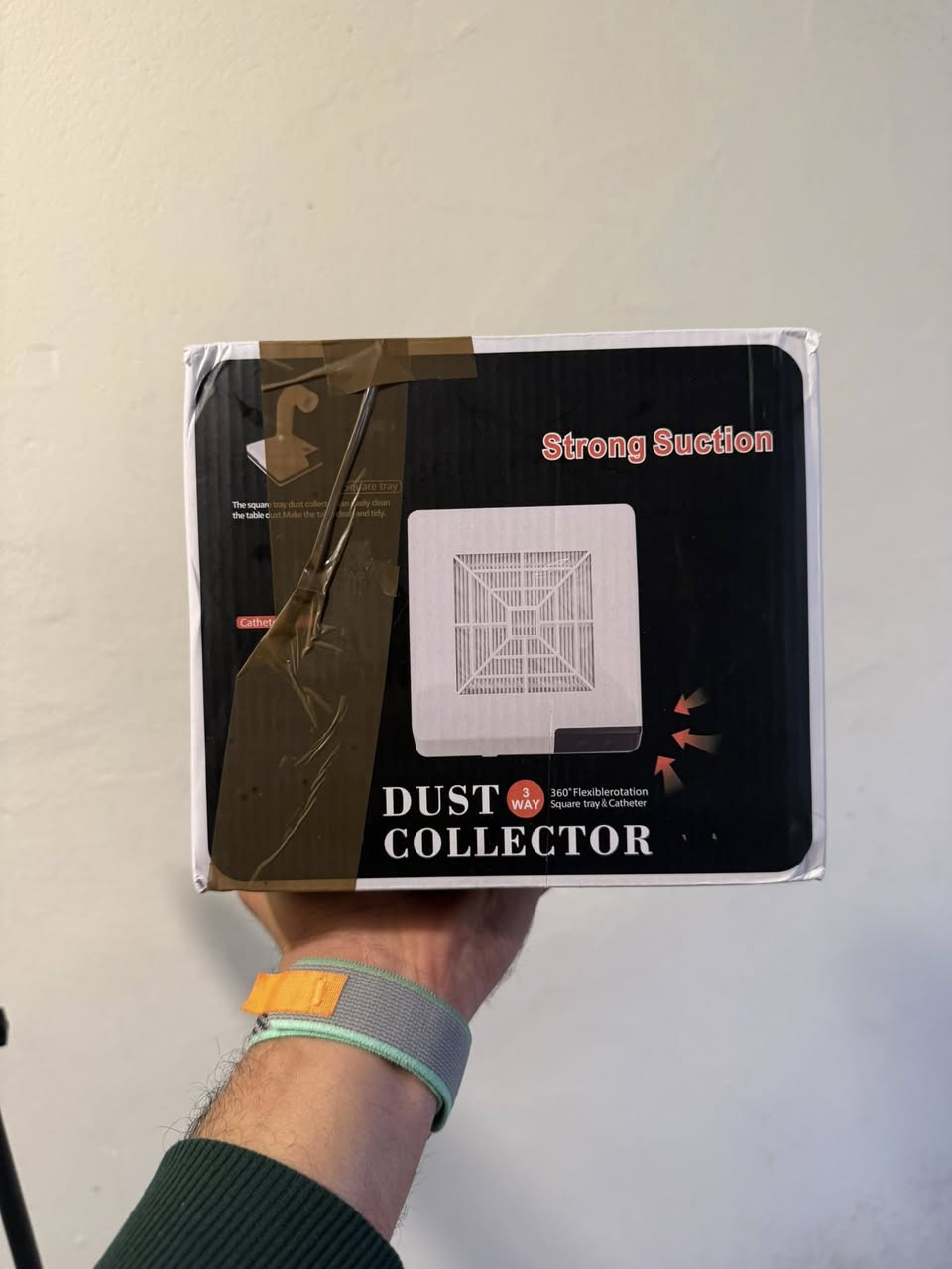 السلام عليكم من رخصة مشرفين الكروب المحترمين
مكنسة مكتبية مزودة بوضع الشفط لجمع الغبار الناتج من الأعمال سواء الأسنان او الأظافر او اي أعمال اخرى ينتج عنها غبار مثل ما موضح بالصور جديد غير مستخدم مع فلتر احتياط 

السعر 20 الف ثابت و لا يشمل اجور التوصيل


**إذا كنت صاحب هذا الإعلان وتريد حذفه لأي سبب، رجاءا أرسل رسالة إلى الدعم الفني**