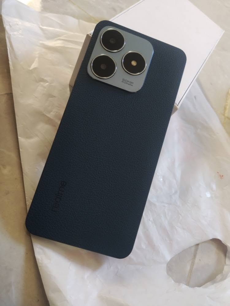 تلفون  realme c63 للبيع مستعمل قليل أشهر ولا شخطه بي الرقم *********** السعر 150
