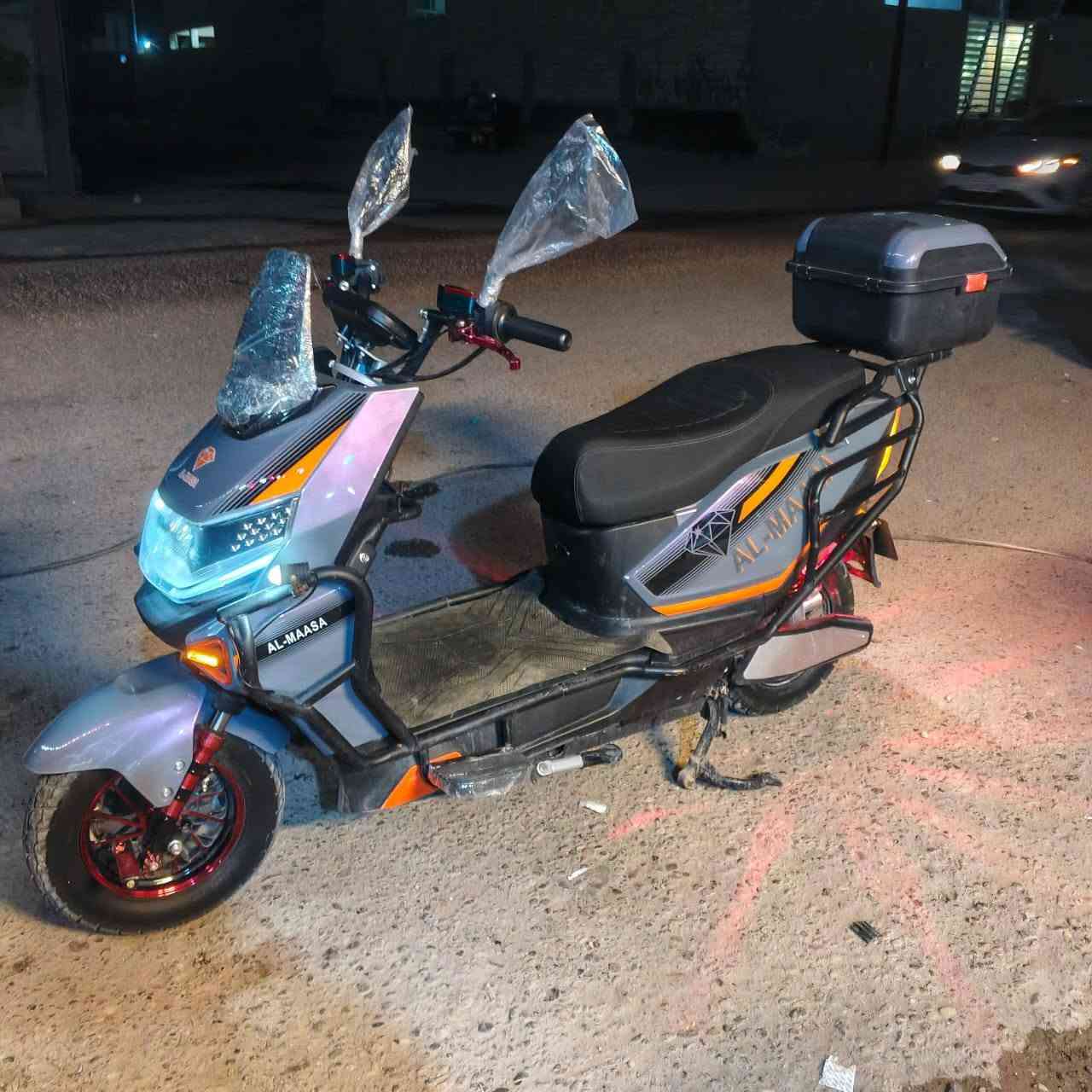 السلام عليكم للبيع موطور اباجي 2025 
6 بطاريات علفحص موطور جديد مستخدم شي قليل من البيت للمحل موطور كامل مابي نقص كهربائيات كلة شغال 
لايتات بريكات كلة شغال تفحص يلا تأخذ 
العنوان الرمادي الطاش الاولى 
الشراي يتصل على الرقم ***********
