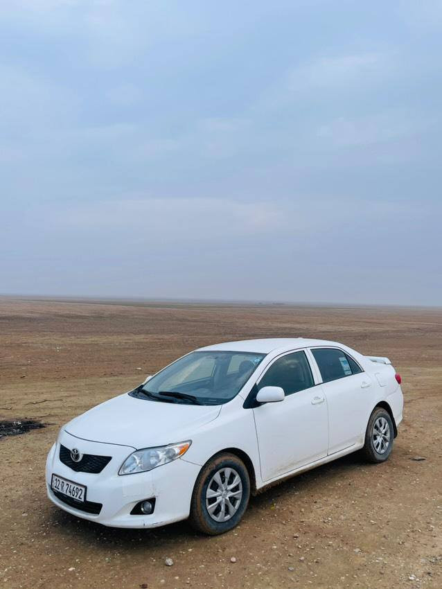 كورلا 2009 امريكي رقم نينوى انكليزي
بيها بارد بكم مكان وما بيها لا داخل ولا معجون السياره كود واحد ما مبدل ولا قطعه كير شرط والمحرك 18 وبي بدايت صرف السعر 115 وبيها مجال قليل 
***********
سياره مال بيت
