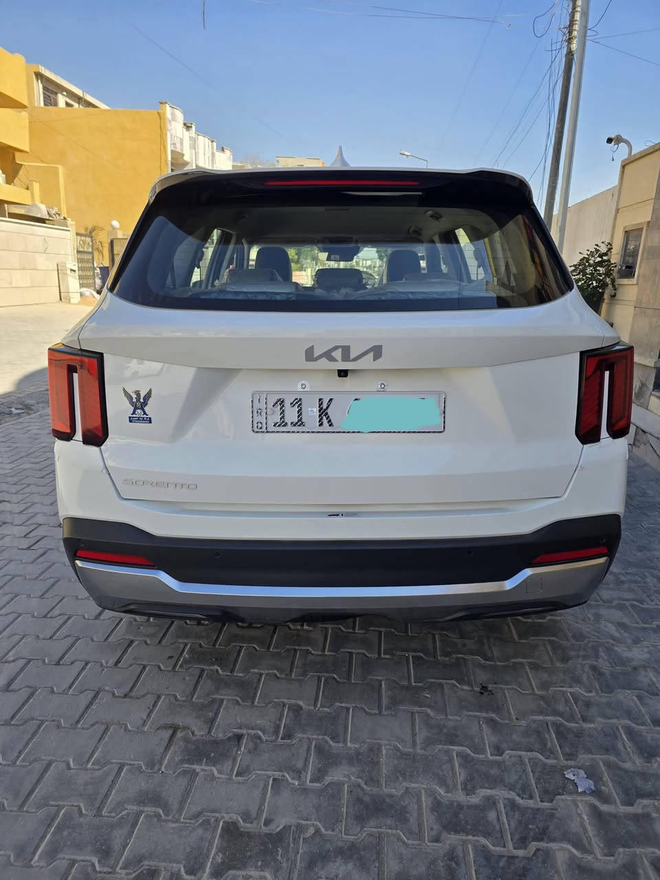 السلام عليكم للبيع سورنتو 2025 اربعه سلندر مواصفاتها مال سته سلندر تجي سبعه راكب 3قطع تبريد داتا شو شاشه متصله صندوق كهرباء اوتو هولد سايد بريك دكمه كير موس شفتات ستيران وهواي مواصفات بعد بيها السياره جديده حيل مكفوله كفاله عامه ماشيه 19 الف رايدها ب280 للاستفسار الاتصال ***********
