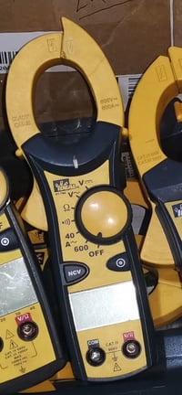 كلابميتر امريكي  احترافي دقيق جدا وبمواصفات عالية من شركة آيدل الأمريك...