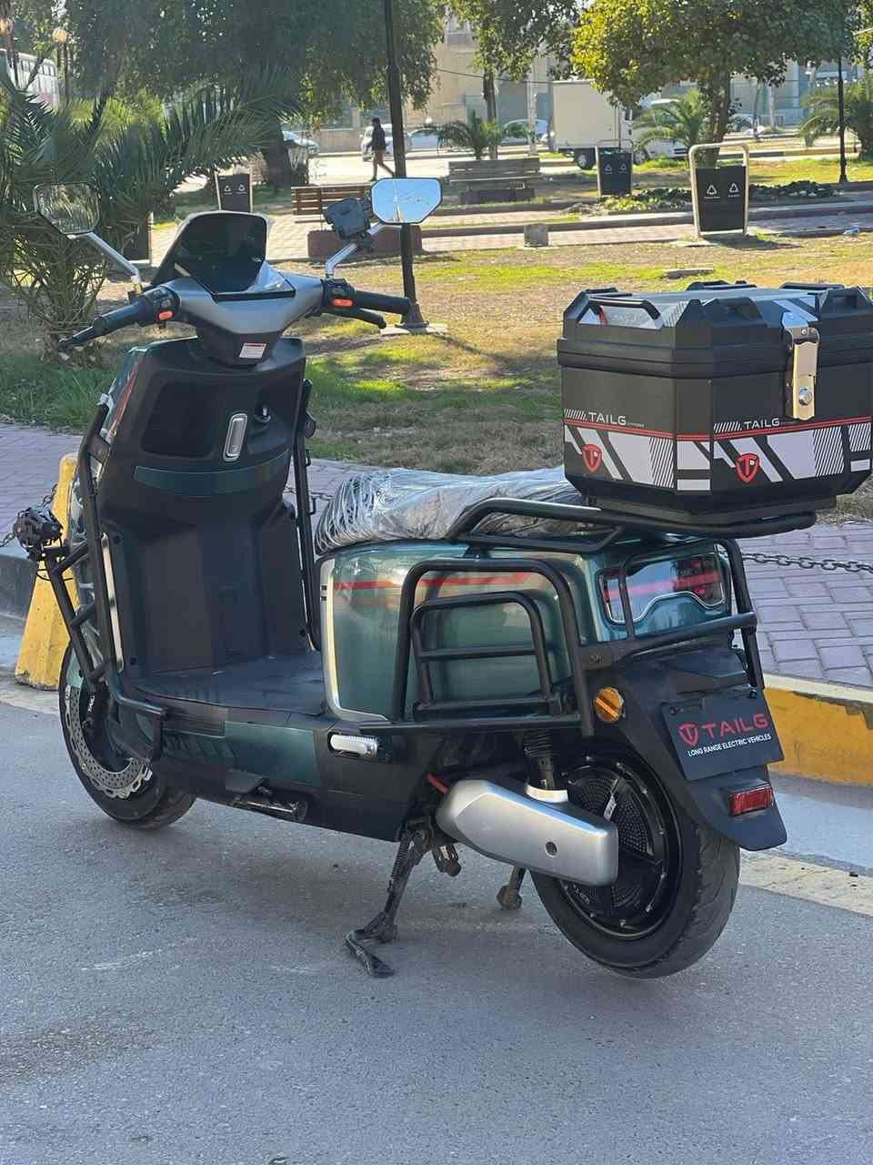 السلام عليكم..دراجه تالج ..تسلا المقدسه ..TAILG.. TESLA..
بصمه ...موديل2026.. السرعه الفعليه مع الوزن k.70...حقيقي وشرط الفحص..ملف SPORT .2000.. عدد البطاريات ..6..كبير .72
فولت ...38 امبير .. تقطع مسافه بل شحنه الواحده .K .90 كيلوو...الدراجه بعده وكاله ... وضع شركه ...كهربائيات كله شغاله..مخرج USP... ازرار صوتيه ..بصمتين ..تشغيل بصمه...وتشغيل عن بعد وجهاز مانع سرقه..اشاره..دبل اشاره..لايت عالي ناصي هورن سكن .سطاب لايت..لدات أماميه خلفيه ..دسك أمامي خلفي.....وصل المعرض..موجود. 
اي استفسار اتصال 

***********

مكاني بغداد
