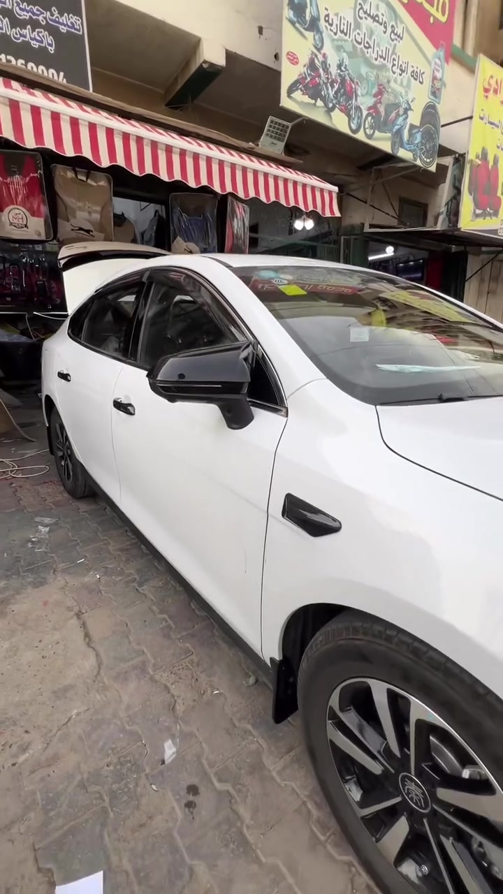 سلام عليكم حبايبي متابعينا 
جميع أكسسوارات ال (BYD) متوفره يمنا وأكيد انسب الاسعار 
ومستمرين وياكم بل عروض ✅
ومتوفر توصيل لكل أنحاء العراق عروض وأسعار تناسبكم 
للحجز والاستفسار يرجى التواصل مع الصفحه ***********
اتصال واتساب حته تعرف تفاصيل اڪــثر  
ألعنوان الكاضميه شارع النواب 
تنورونا بــڪل وقت
