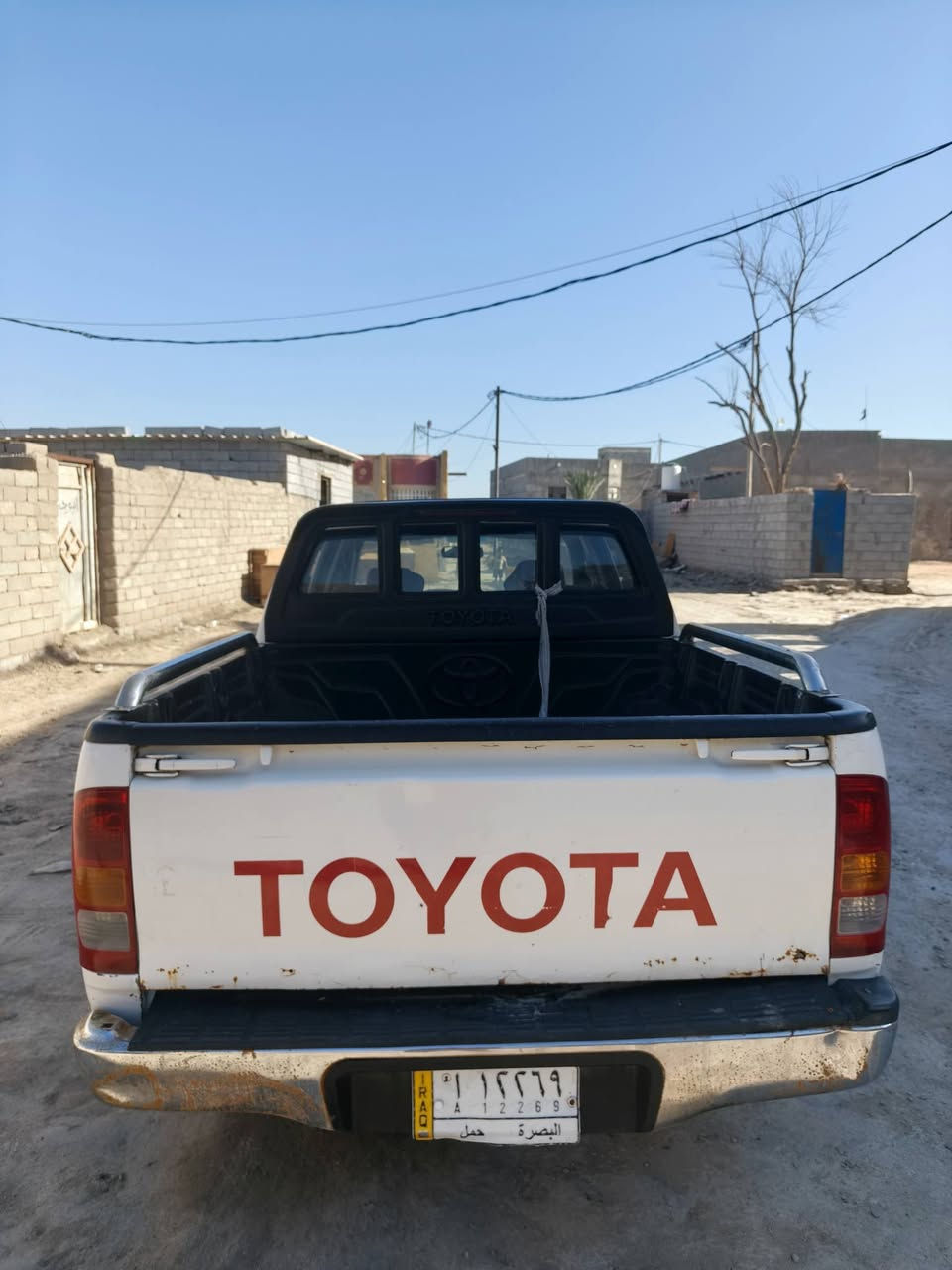 سلام عليكم سياره مديل 209 بسمي بيهه جاملغ مفتوح باردات شويه سياره حلوه حداديه خير من الله// ***********//المكان البصره قضاء الدير
