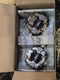 لوكات جبلي وترهم للرود  مع كافة ملحقاته قواعد و النكيات  مثل ما موضح ب...