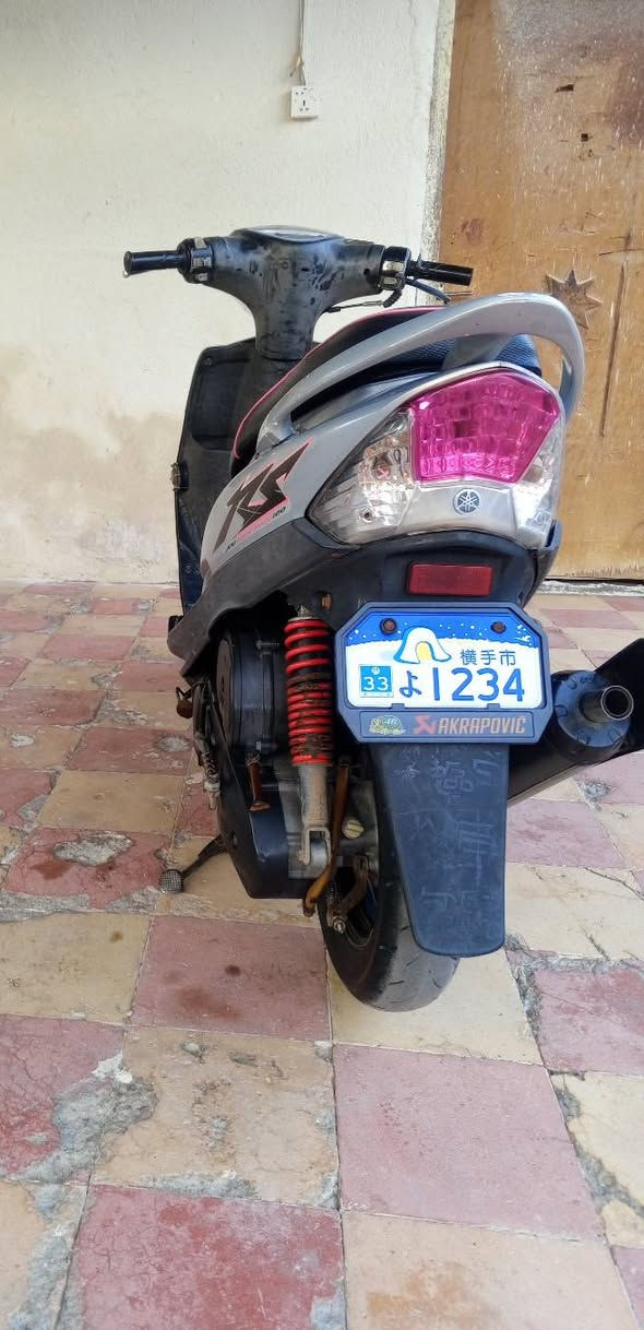 سلام عليكم دراجه ماكس عدله للبيع ما مفتوح نقص بس كلجات وباتري سعر 725 وبيها مجال للتواصل ***********
