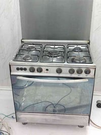 طباخ مستعمل للبيع مستعجل 07825069255