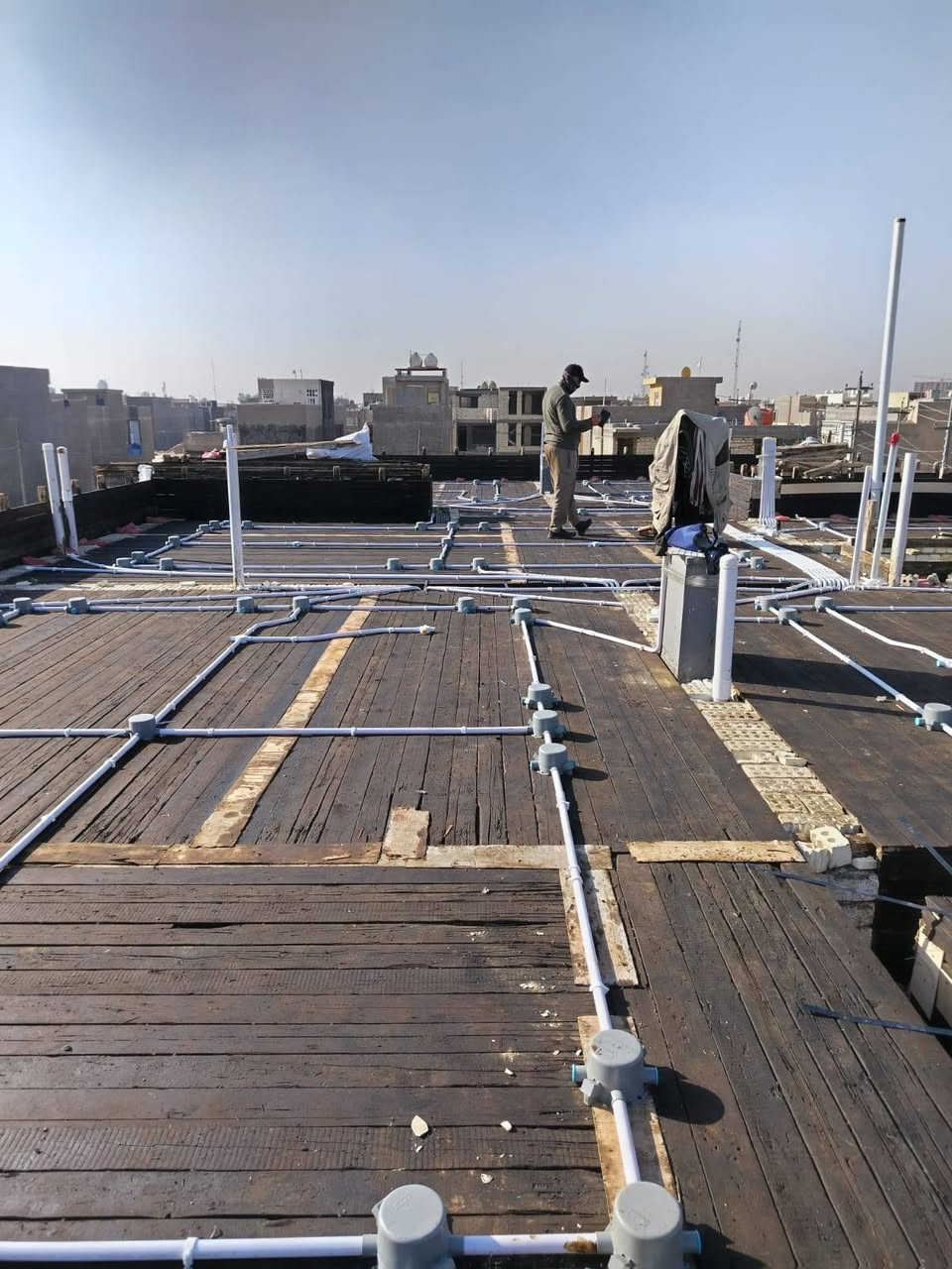 نحن شركة تأسيس كهربائيات المنزل - خدماتنا تضمن راحتك وسلامتك!"

"هل تبحث عن خدمات تأسيس كهربائيات المنزل ذات الجودة العالية؟ لا داعي للمزيد من البحث! نحن شركة متخصصة في تقديم خدمات تأسيس كهربائيات المنزل بأعلى مستويات الجودة والاحترافية.

مهما كانت احتياجاتك الكهربائية، فإن فريقنا المؤهل والمتخصص يمتلك الخبرة والمعرفة اللازمة لتنفيذ جميع أعمال التأسيس الكهربائي بكفاءة وأمان. نحن نقدم خدماتنا للمنازل السكنية والشقق  والمباني التجارية.

ما يميزنا:
- فريق عمل محترف ومدرب على أعلى مستوى من الكفاءة 
- استخدام أحدث التقنيات والأدوات في عمليات التأسيس الكهربائي 
- الالتزام بالجودة والمواعيد المحددة 
- تقديم خدمة عملاء ممتازة ودعم فني مستمر

اتصل بنا الآن للحصول على استشارة مجانية وتقديم عرض سعر مخصص لاحتياجاتك الكهربائية. نحن هنا لنلبي احتياجاتك ونضمن رضاك التام.

للمزيد من المعلومات وللاطلاع على أعمالنا السابقة، يرجى  التواصل معنا عبر الهاتف 
  *********** 

--
