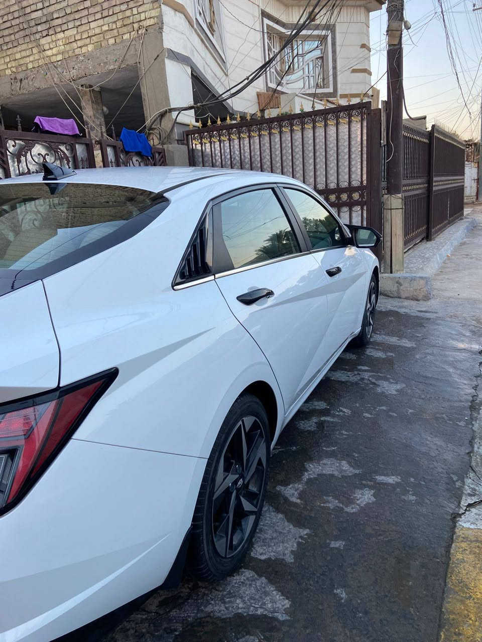 السلام عليكم 
اخوان مكلف بالنشر اتصل ع صاحب الرقم 

***********
النترا خليجي موديل 2022
محرك 2000
فول مواصفات 
العنوان بغداد حي الجهاد 
ماشية 78  km 
السعر 170 وبيه مجال
