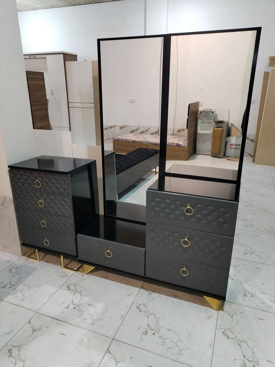 غرفه نوم تركي 10قطع كلش نضيف للستفسار ***********
