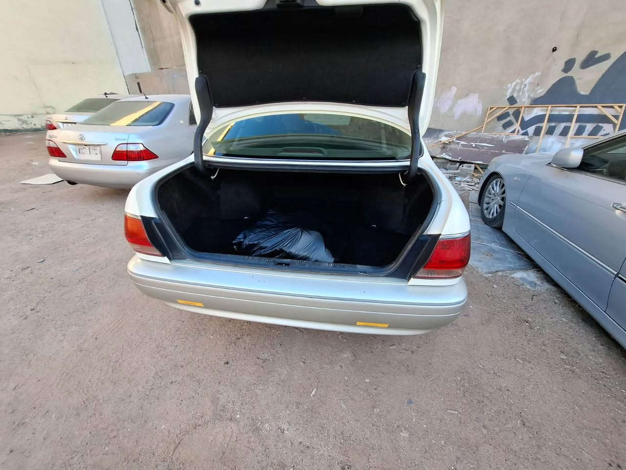 ملكة ٢٠٠٢ كفالة عامة نقل جثه مداور ثاني يوم 
مكلف بالنشر
العنوان البصرة 
***********
