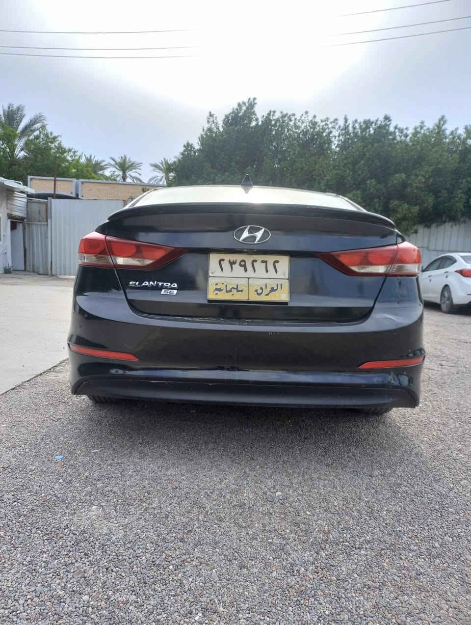 النترا 2017 وارد امريكي  مكان السيارة بغداد الدورة   سونار مرفق بالصور السعر(100 ) ***********

🔹 المواصفات:
 • مكينة دوش جديدة قبل شهرين مشدودة 
 • كير أوتوماتيك (AT)
 • ثلاث وضعيات قيادة: سبورت / عادي / اقتصادي
 • كروس سرعة
 • لايتات زينون
 • منظومة تبريد جديدة (تبريد ثلج)
• شاشه اندويد
• غرفه مغلفة جلد والقمارة كنتارة
 • بيها صبغ  اثر شخوط  الباب الخلفيه و الامامية ضربتها موجوده  
 ابيع صبغ حزام  بيها ملاحظات بسيطه بالكشر 
السياره رقم سليمانية باسمي تحويل ثاني يوم
